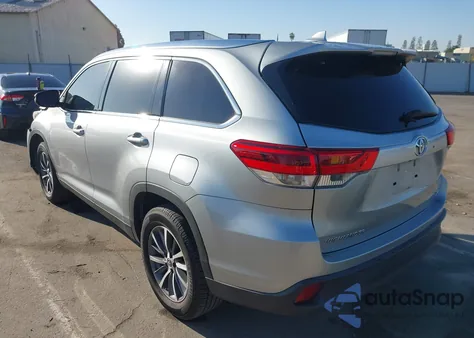2019 Toyota Highlander Xle from USA, damaged, VIN 5TDKZRFH4KS565142